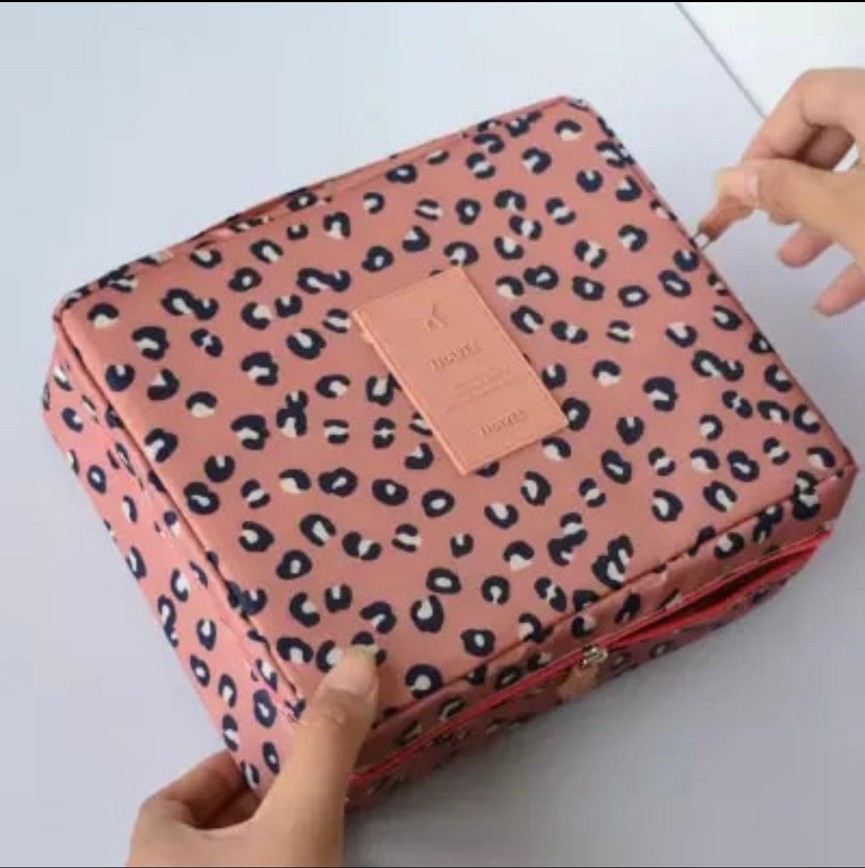 Multifunctional Travel Cosmetic Bag, Double Layer Portable Cosmetic Bag With Adjustable Dividers, Portable Makeup Pouch Brush Organizer, Purse Handbag for Women Multifunctional Travel Cosmetic Bag, Double Layer Portable Cosmetic Bag With Adjustable Dividers, Portable Makeup Pouch Brush Organizer, Purse Handbag for Women